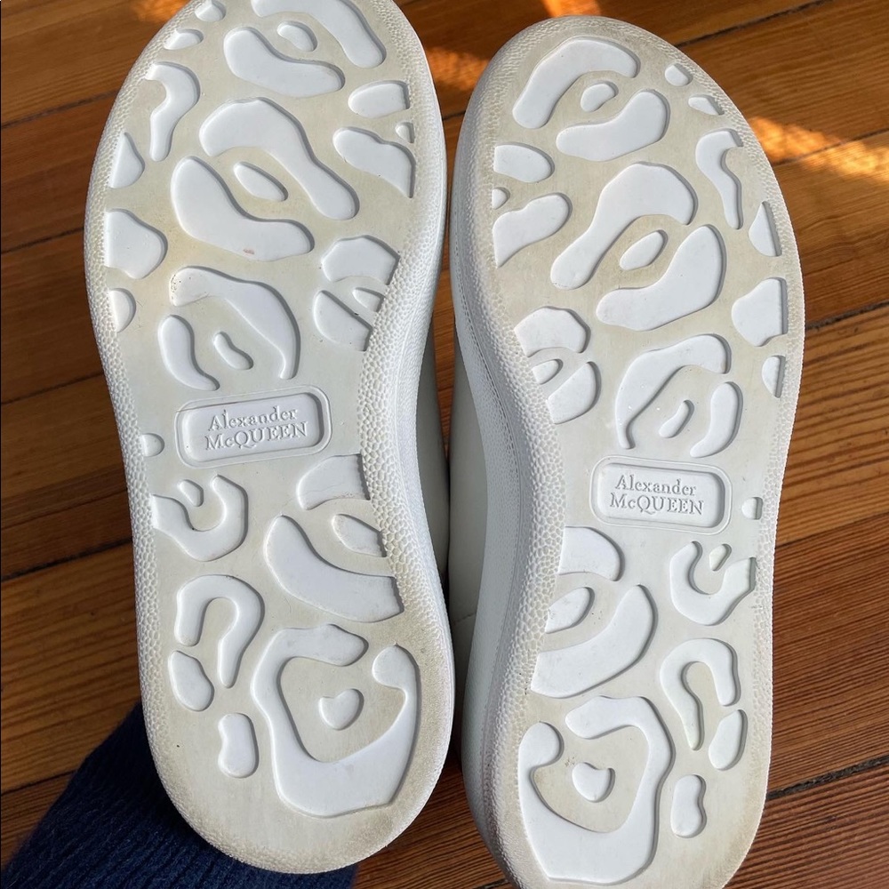 Red Alexander McQueen Kids Sneakers - Picture 4 of 15
